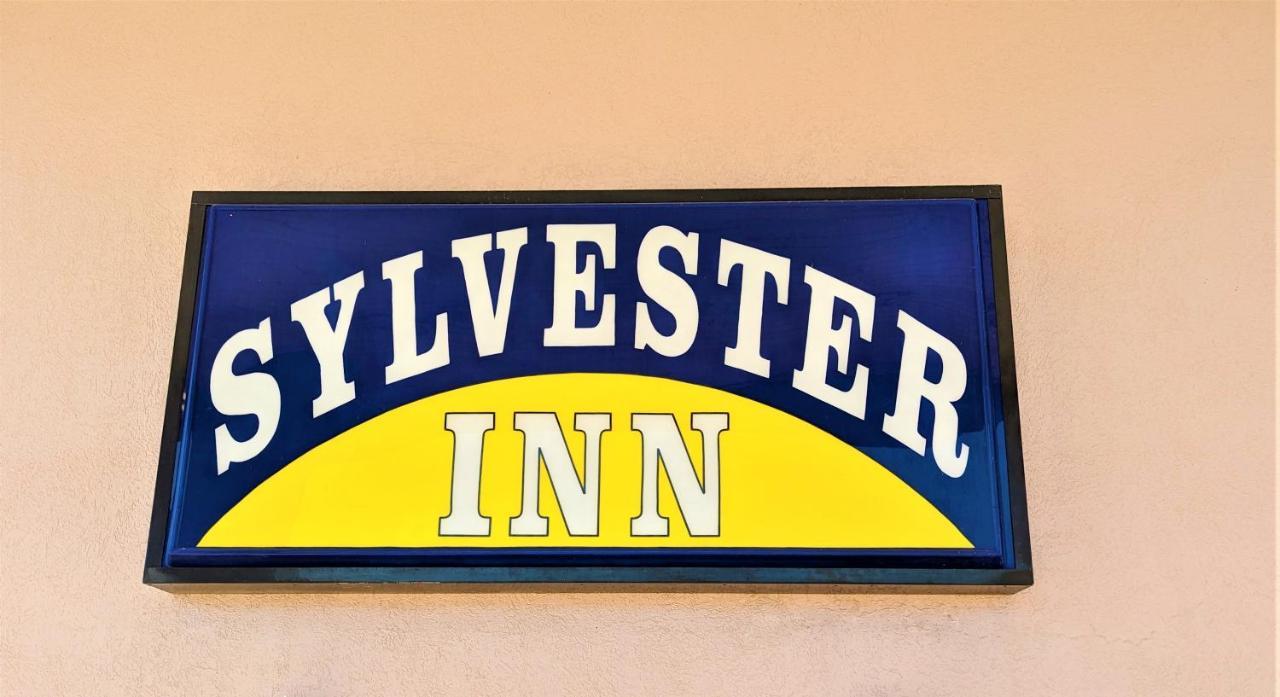 Sylvester Inn Luaran gambar